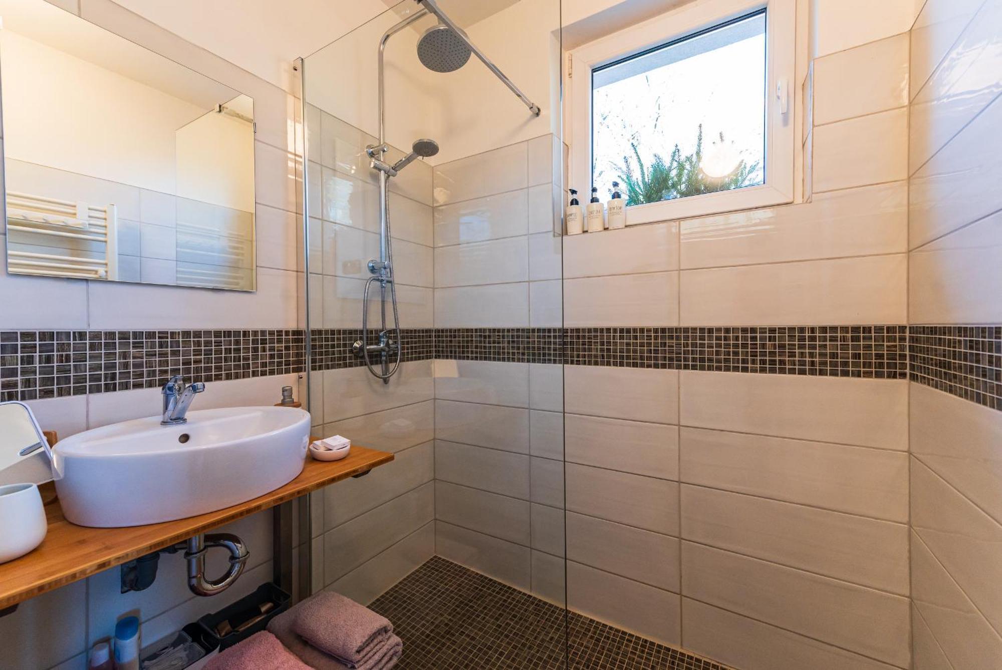 Ubytovani Na Samote - Apartman U Tesaru Komarice Екстериор снимка