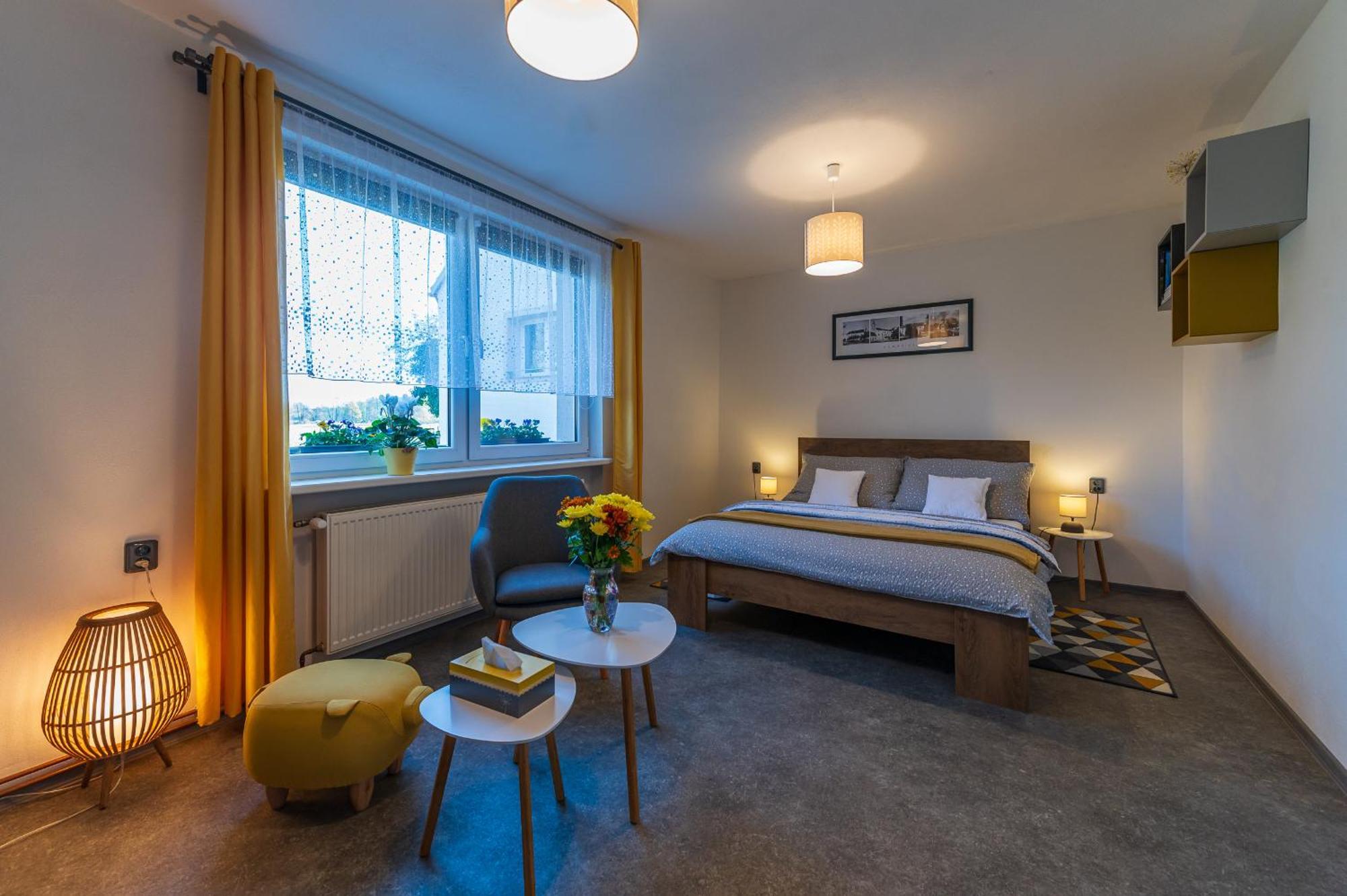 Ubytovani Na Samote - Apartman U Tesaru Komarice Екстериор снимка